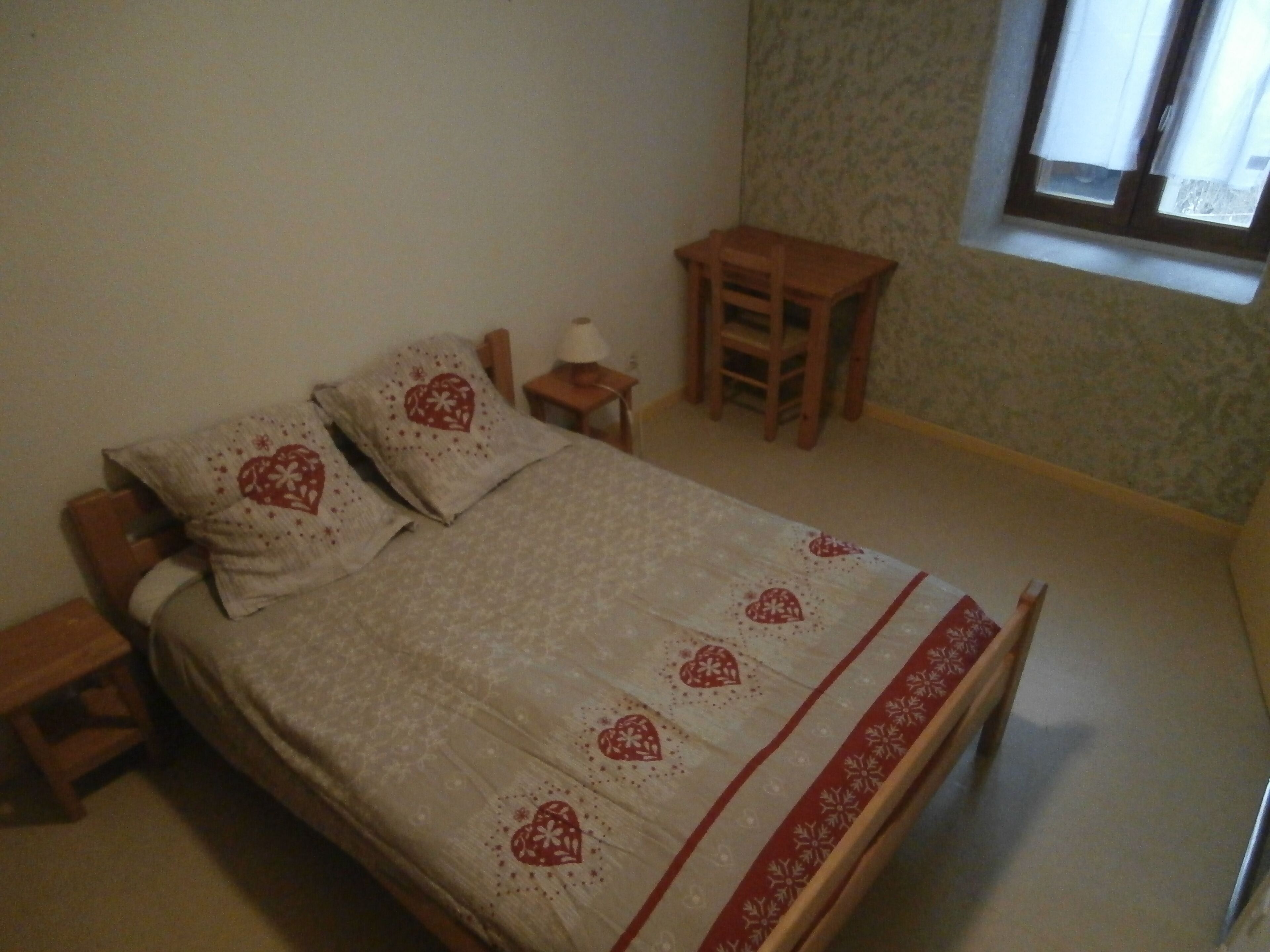 5 minutes from the Sybelles ski area! Fully equipped apartment with a view.