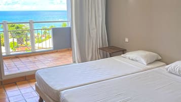 Grand Quadruple Room | Free WiFi, bed sheets, wheelchair access