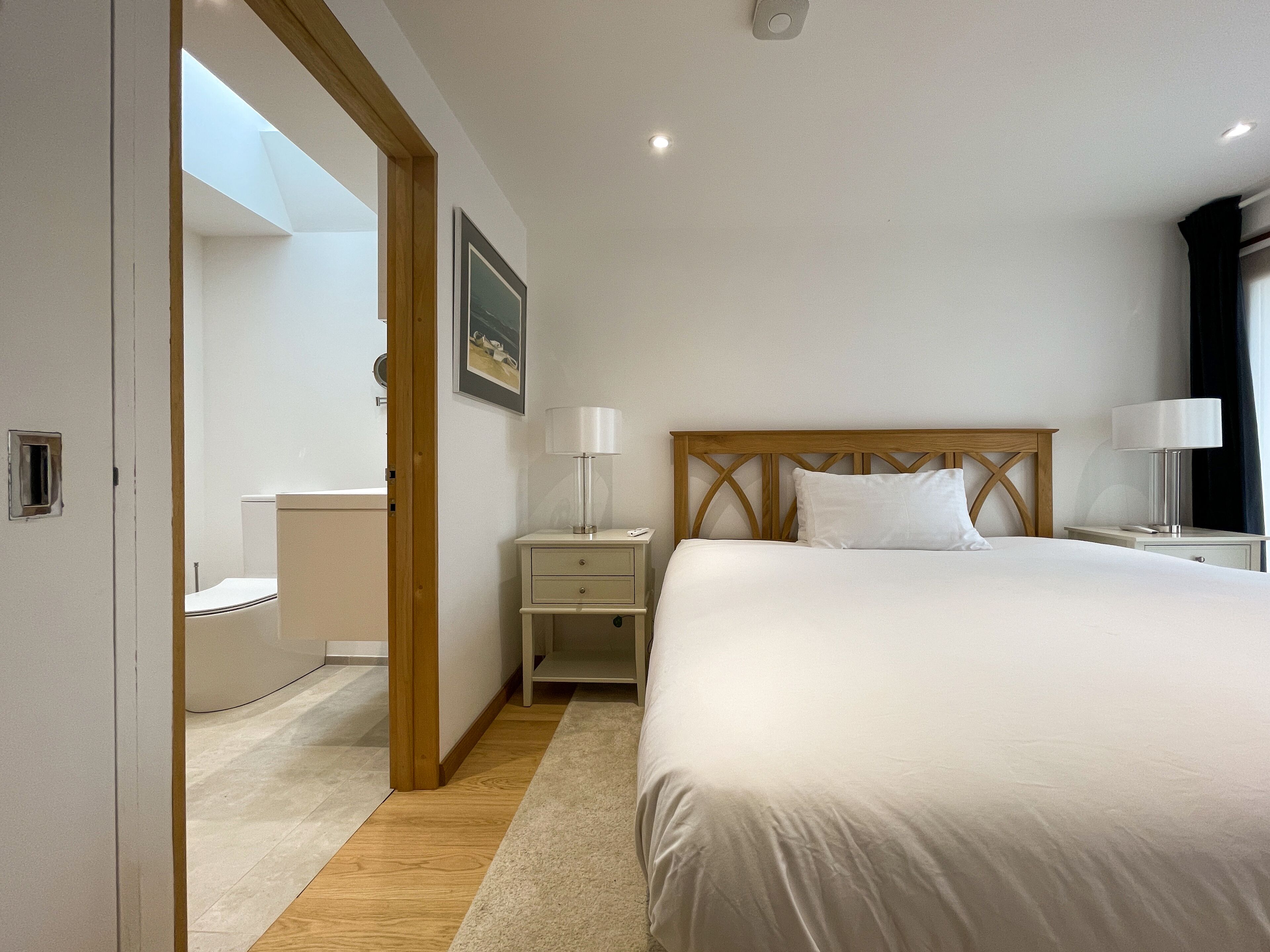 1 Schlafzimmer, Schreibtisch, Bügeleisen/Bügelbrett, kostenloses WLAN