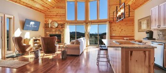 Adventure & Relaxation:Rafting, Hiking & S’mores!