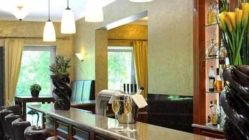 Bar (in der Unterkunft)