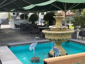 Bar (en la propiedad)