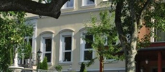 วัลด์โรงแรมไรน์บาค