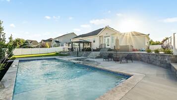 Outdoor pool, a heated pool