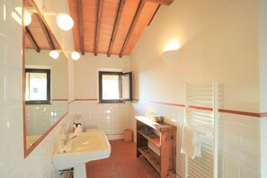 Douche, bidet