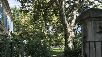 Enceinte de lâhĂ©bergement