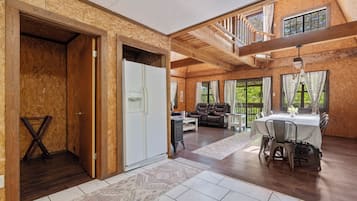Windchimes Cabin | Wi-Fi gratis dan seprai linen