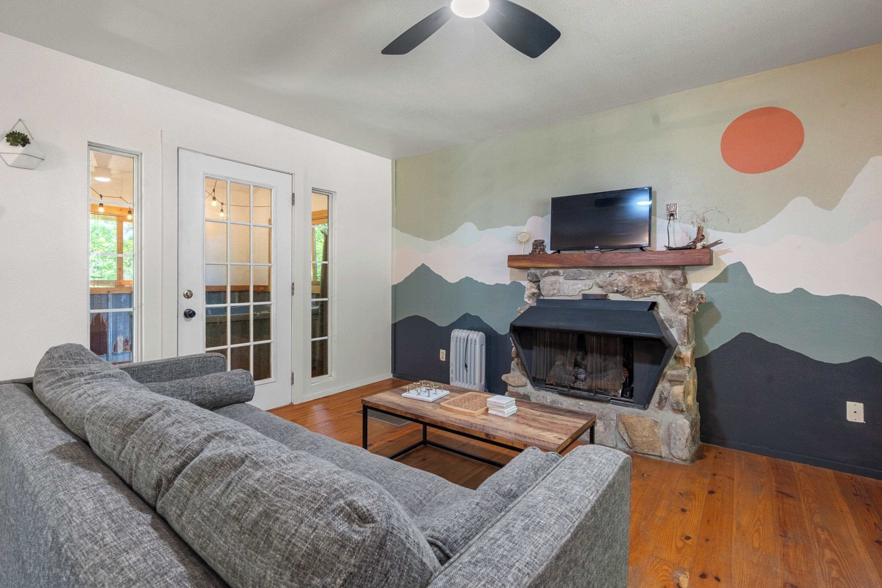 Ouachita Rose | Living area