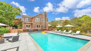 A heated pool - Classic-style Hamptons home, heated freshwater pool, fire pit, extensive... (Westhampton)