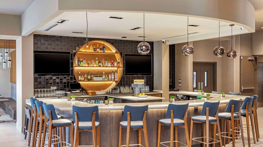 Cambria Hotel Savannah Downtown Historic District