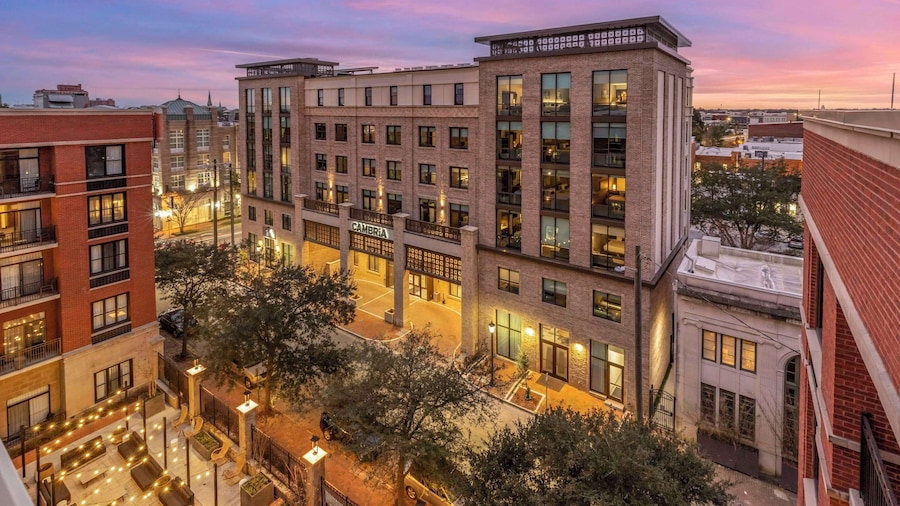 Cambria Hotel Savannah Downtown Historic District