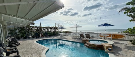 Alberca al aire libre