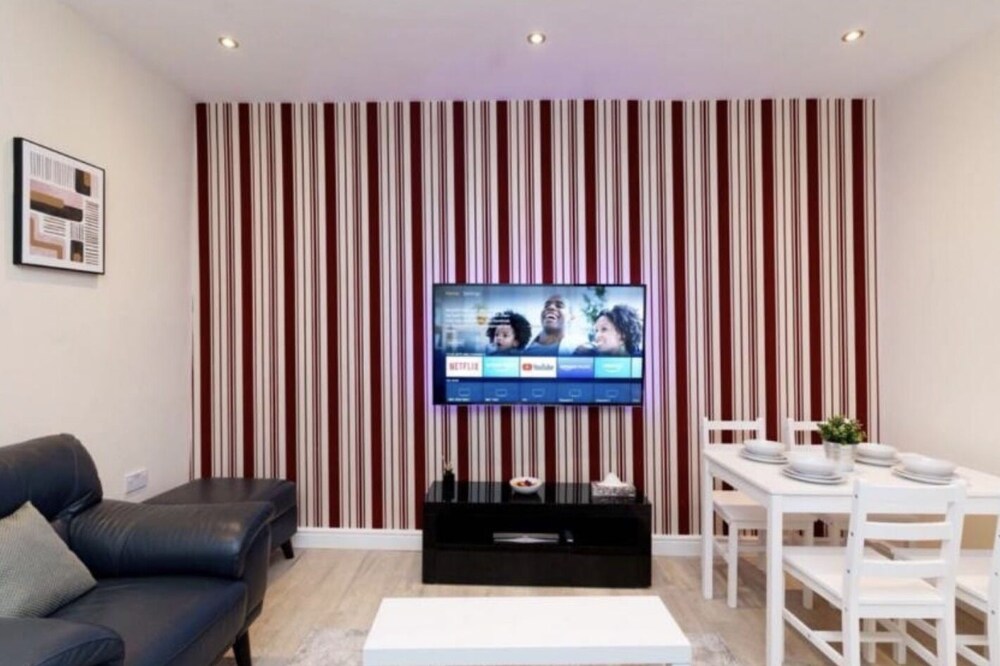 Dior House Apartments