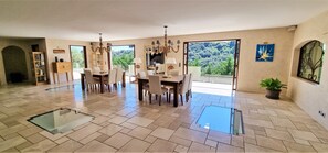 Dining - Magnificent property, 5 suites, 2 pools (Cagnes-sur-Mer)