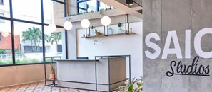 Lobby - PRIME LOCATION / Mosaic Studios Barranquilla P-1 (Barranquilla)