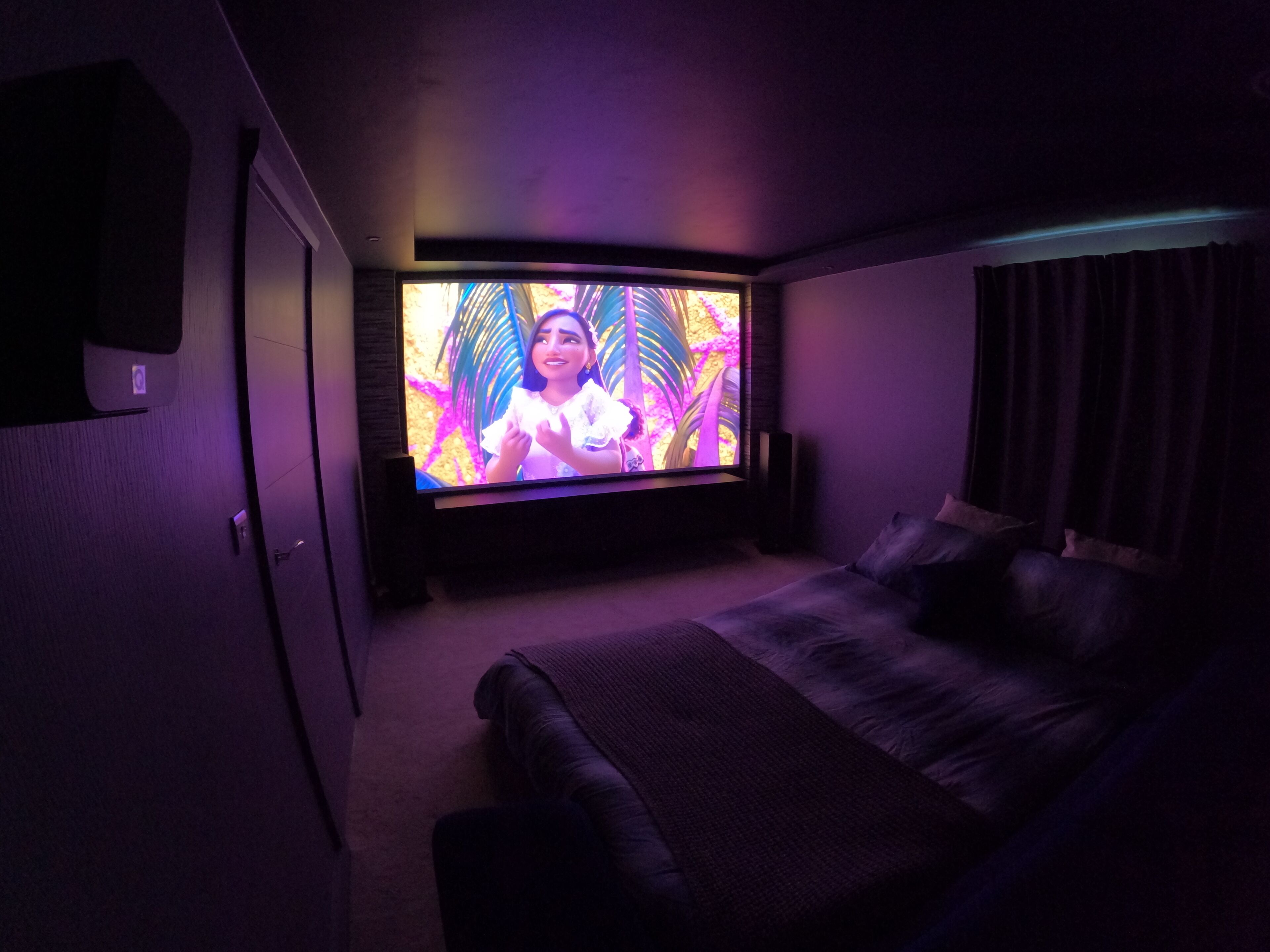 4 Schlafzimmer, Bügeleisen/Bügelbrett, kostenloses WLAN, Bettwäsche