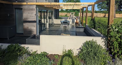 Unique, Spacious, Self-Built Eco House with Huge Garden and Movie Room