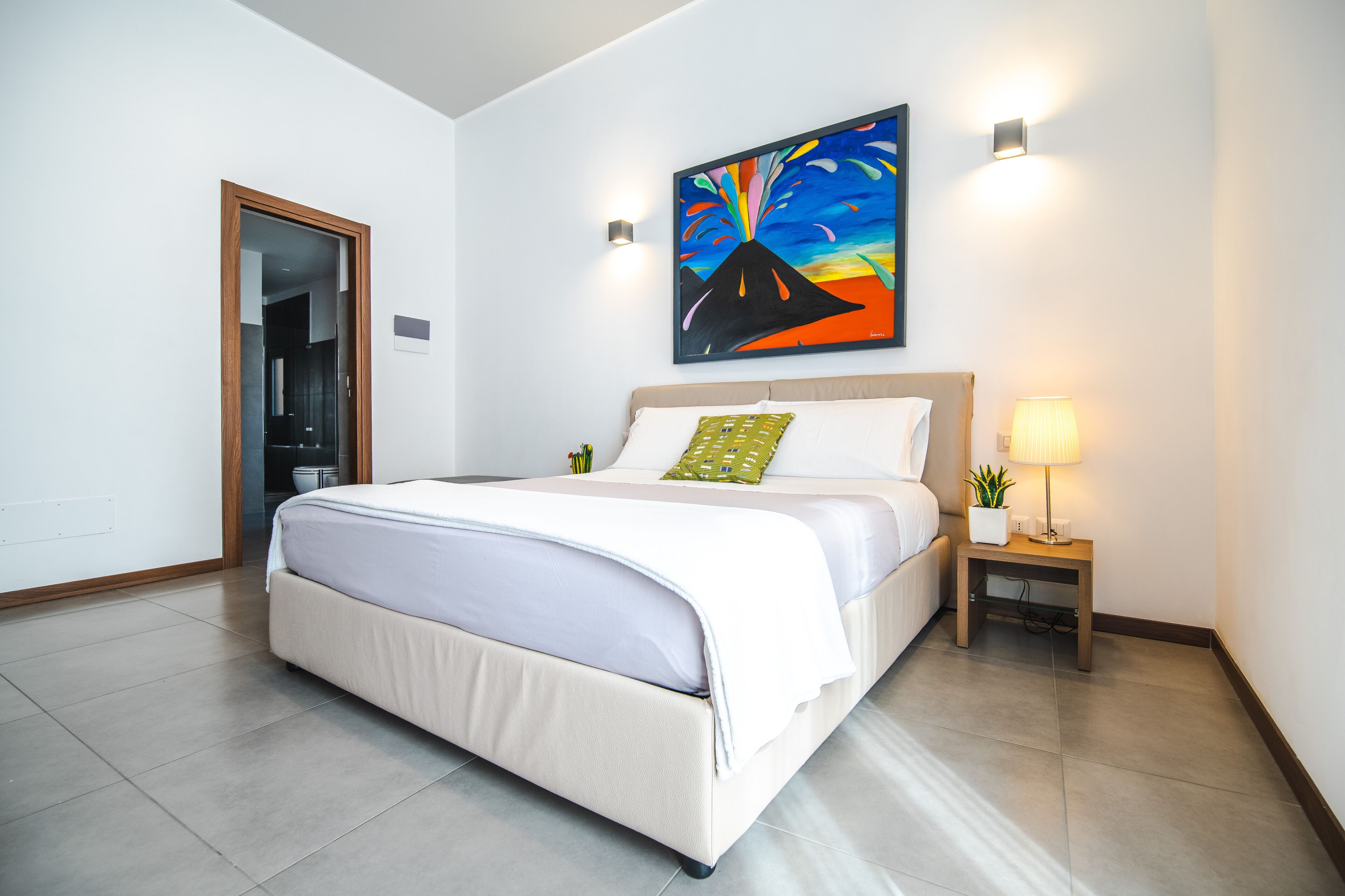 Photo - Arco Dei Pinto