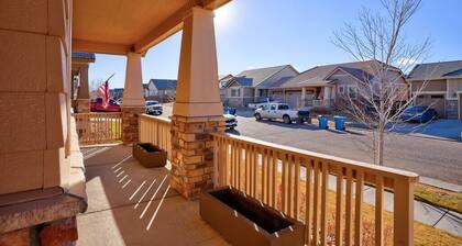 4 Bed/3 Bath, Sleeps 12! 20 min DIA, Pets-Large yard; Great for Families!