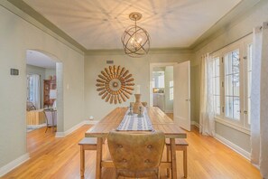 تناول الطعام