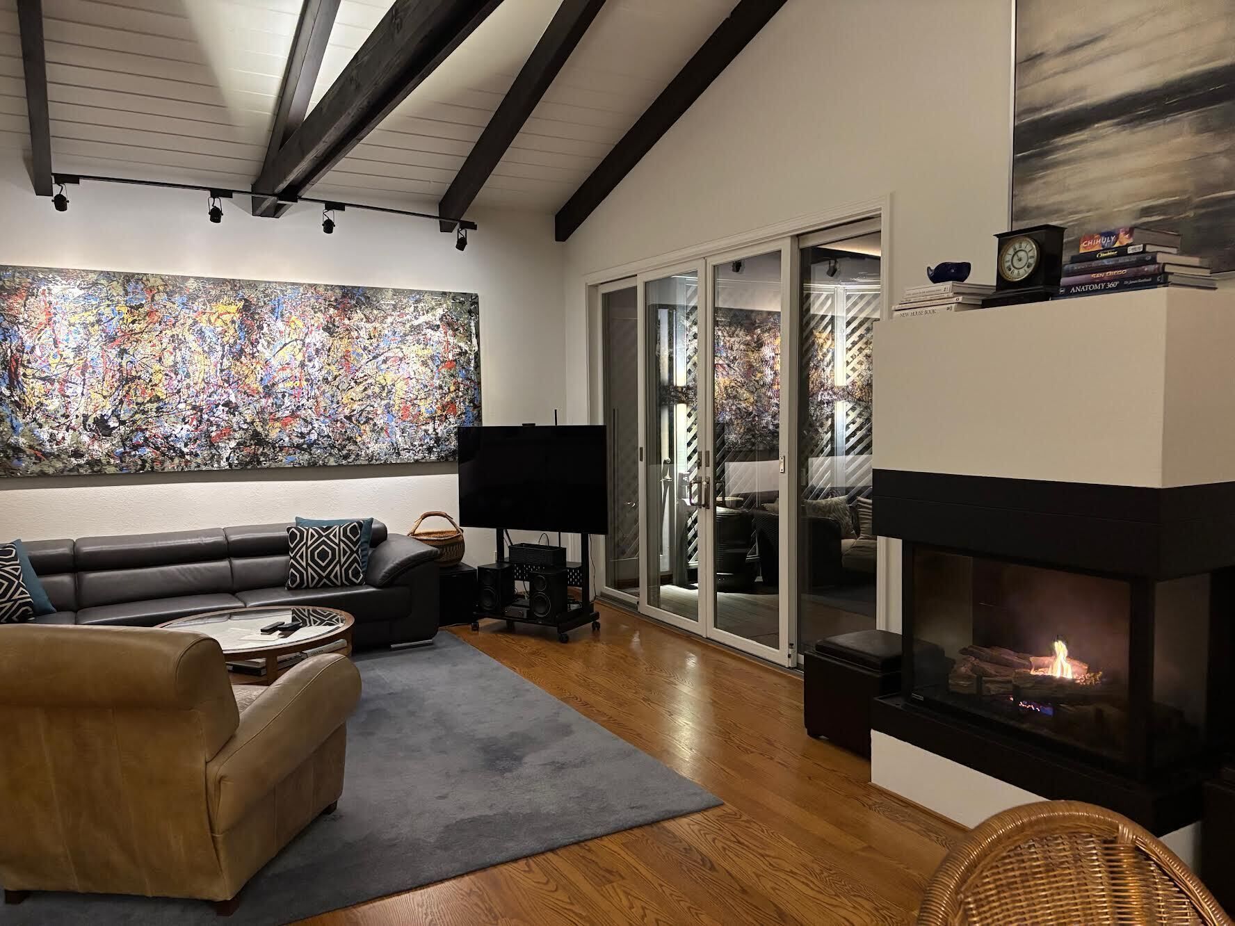 Smart TV, fireplace, printers