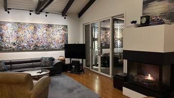 Smart TV, fireplace, printers