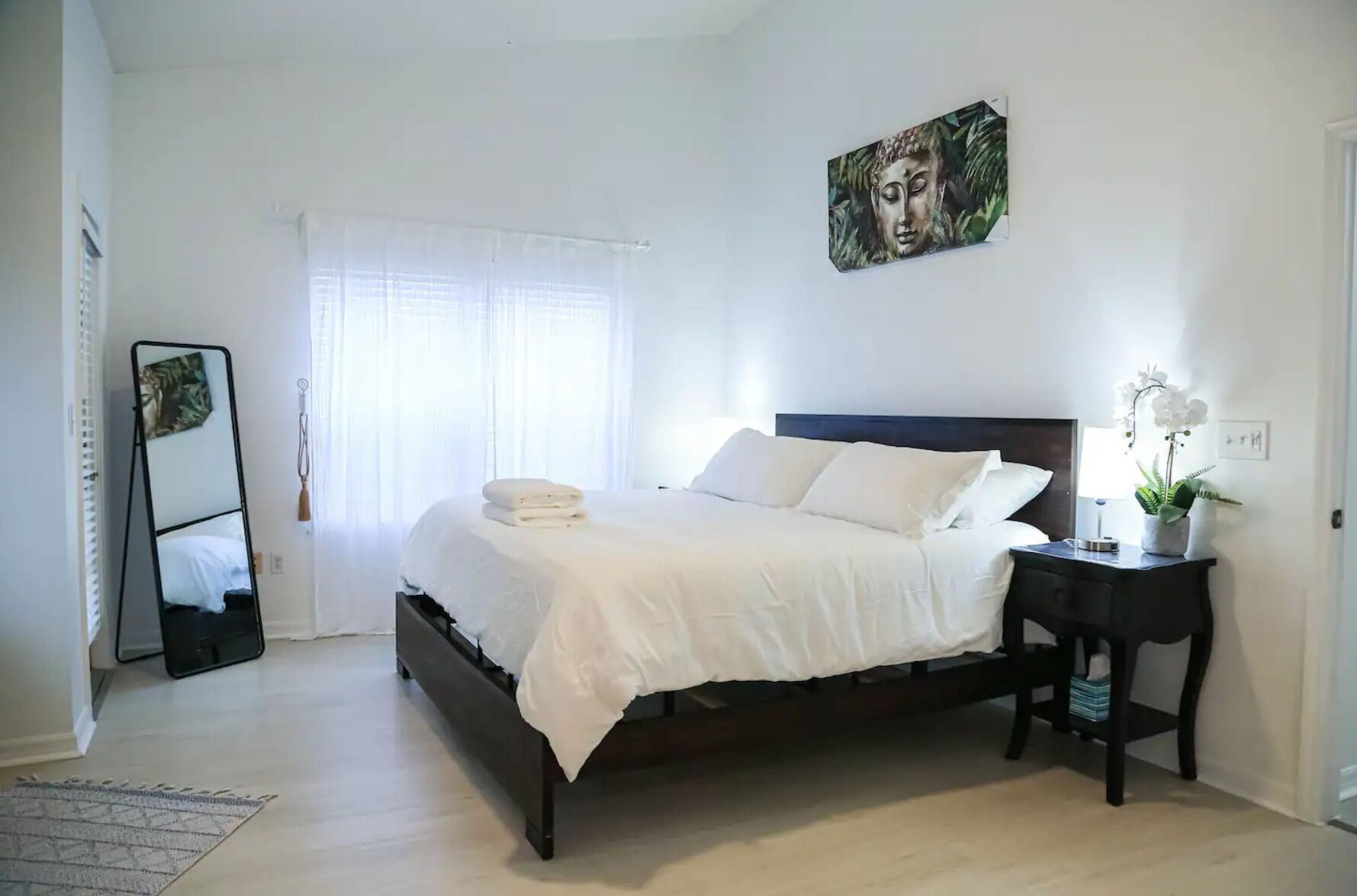 Clean~Peaceful~Spacious Condo in Golf Community