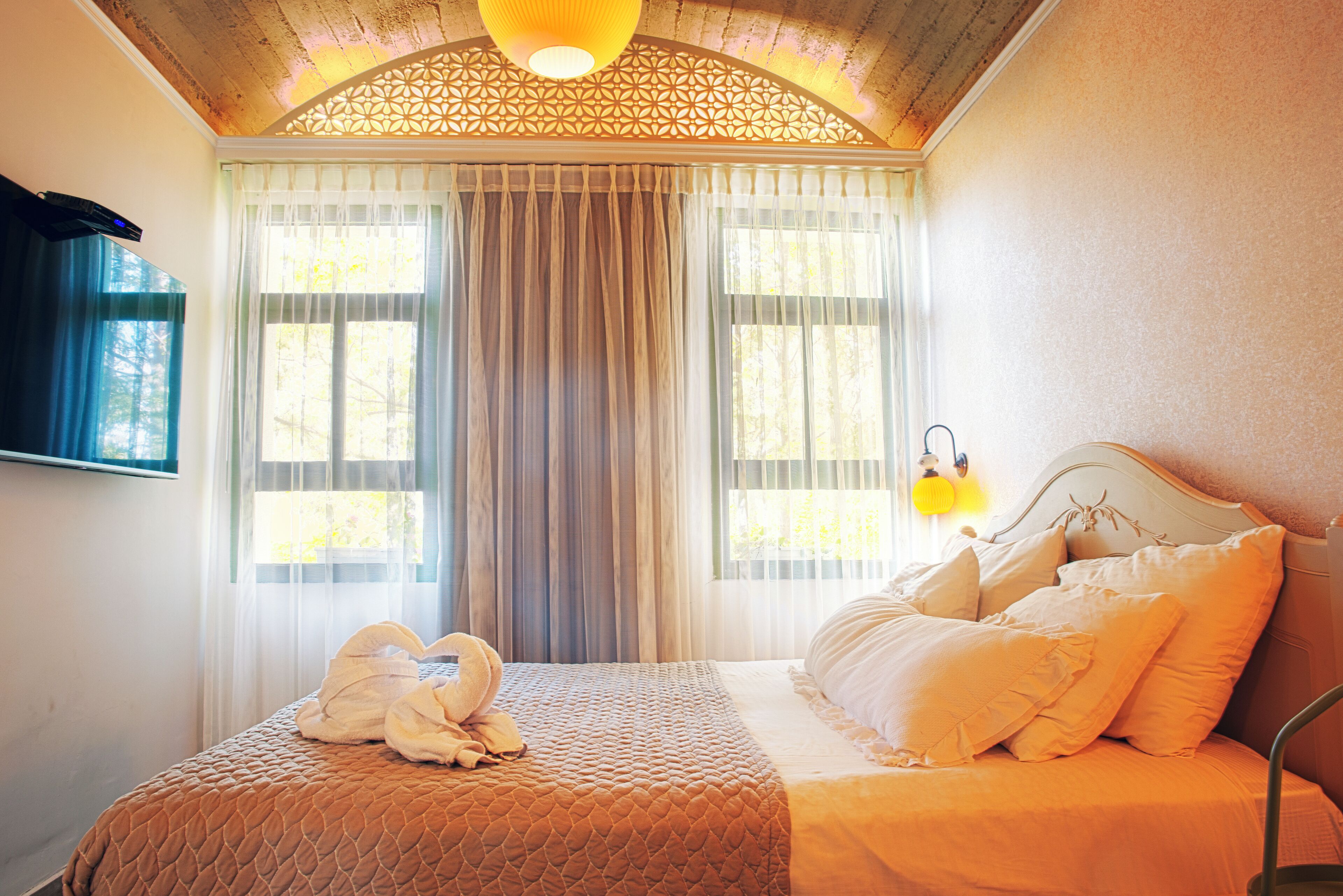 Deluxe Double Room | Desk, soundproofing, iron/ironing board, free WiFi