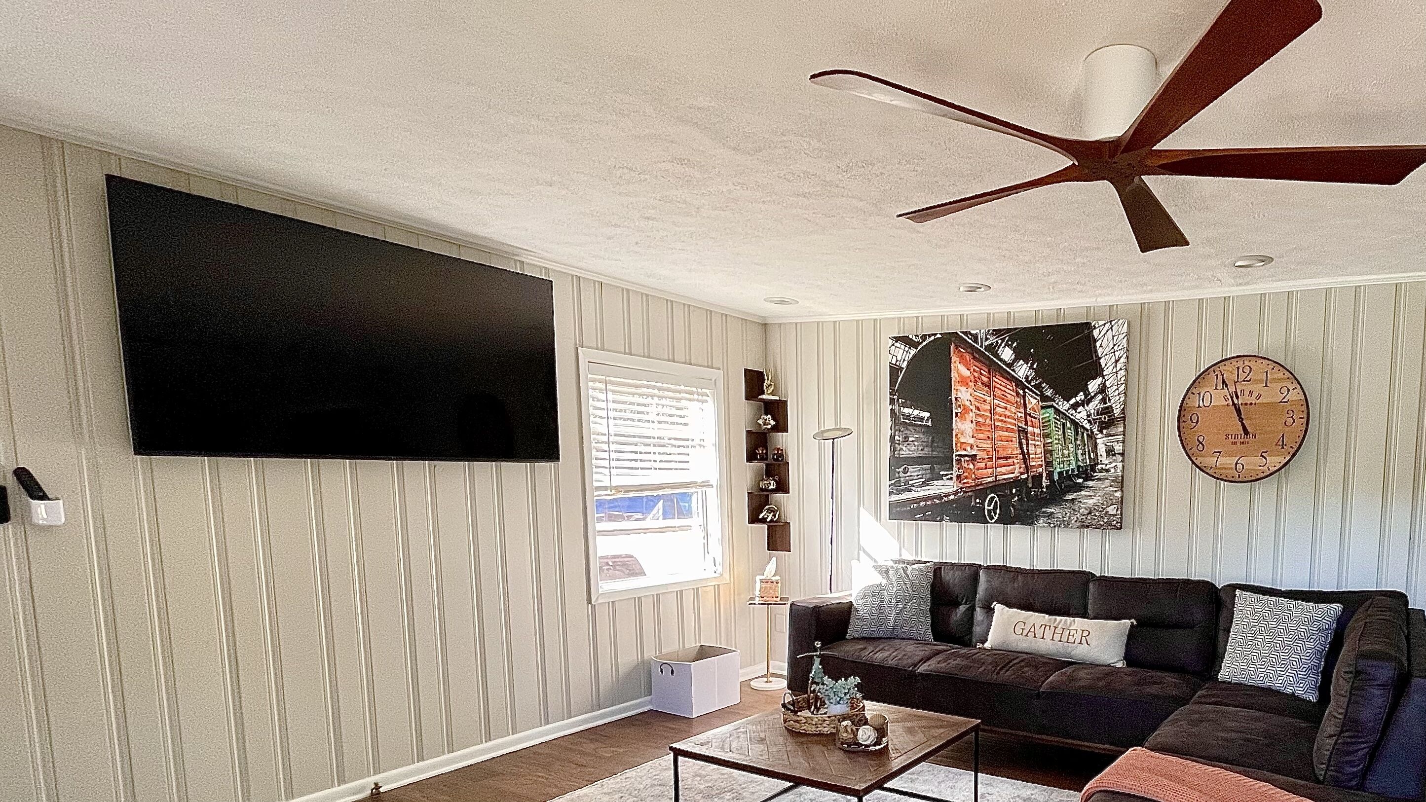 TheRedCottage /lakefront /PRIVATE DOCKs/FREE KAYAKS