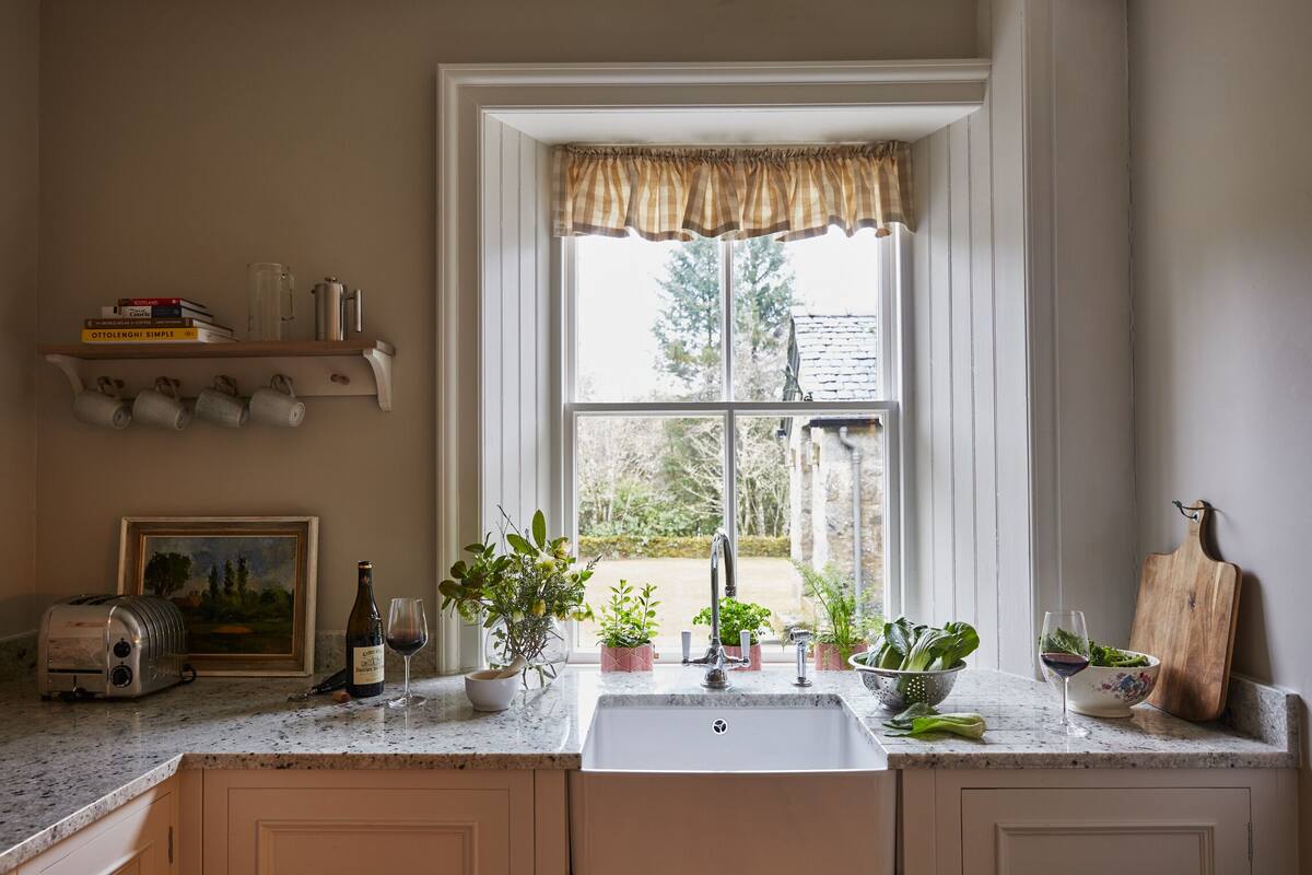Exclusive Cottage, Ensuite, Garden View (Torrnalaich cottage) | Private kitchen