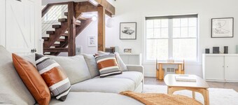 Paradise Woodstock - Pool Opens 1st May!