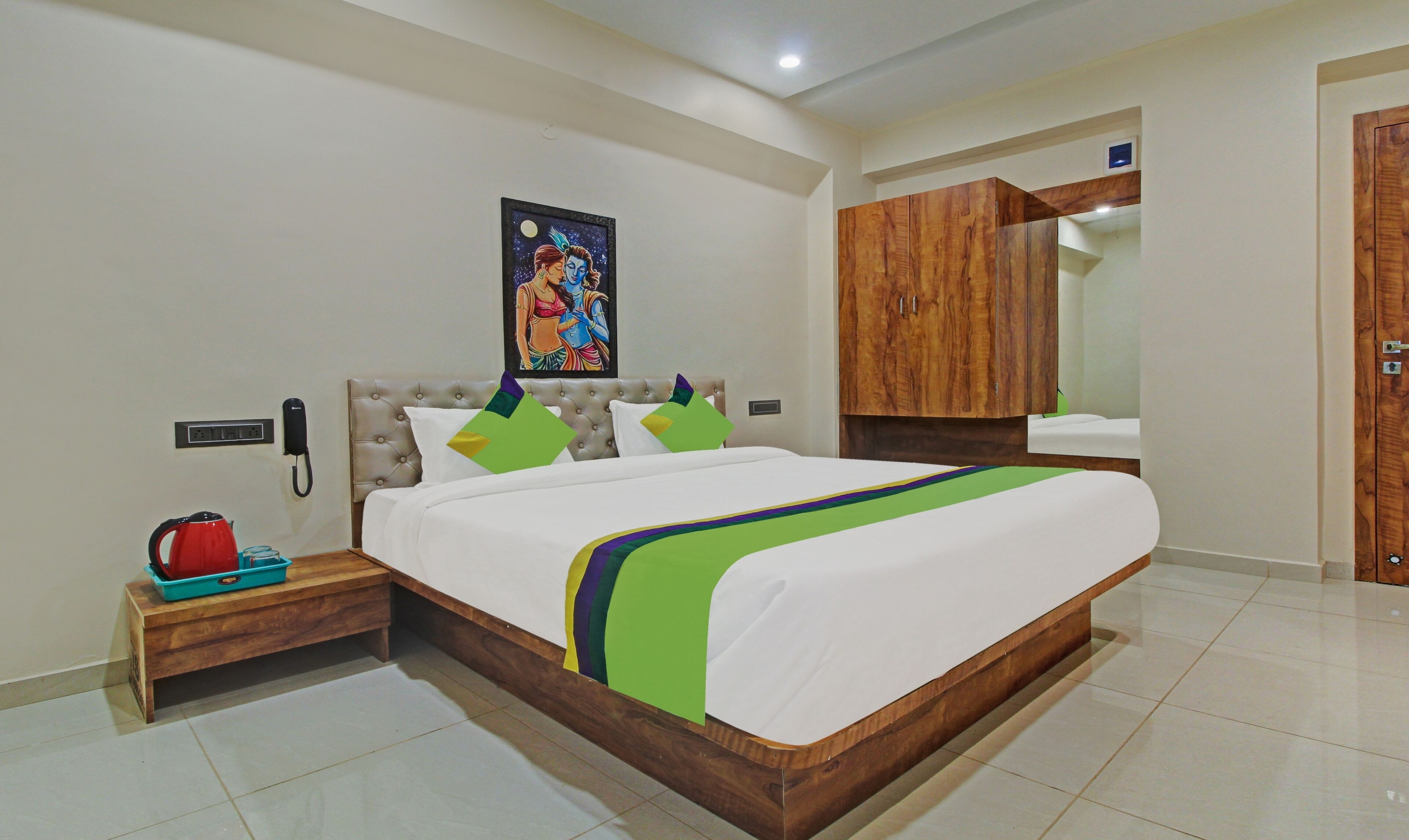 Standard Room | Desk, iron/ironing board