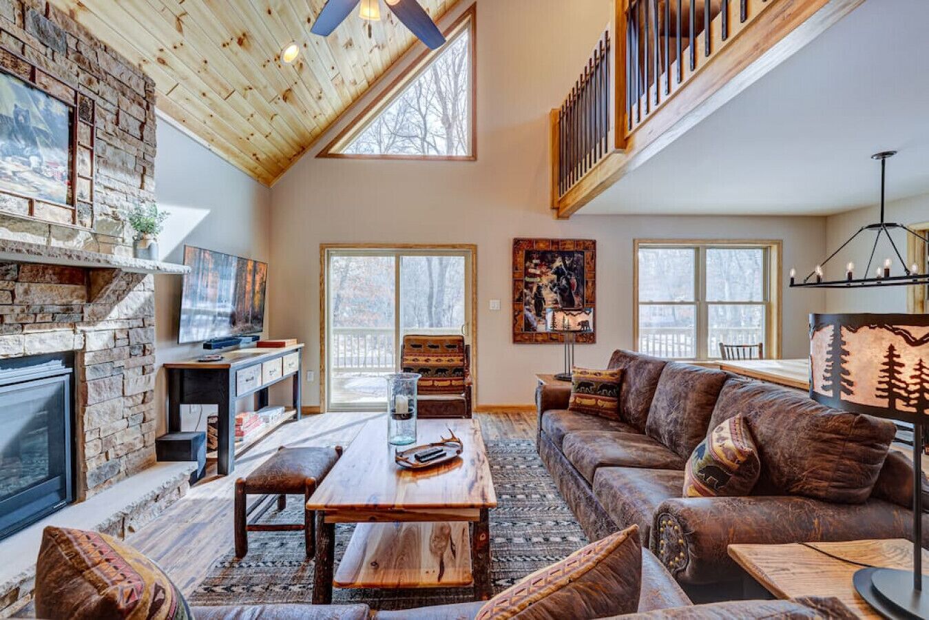 13beds~New Build~HotTub~Gamerooms~LuxuryFurniture!