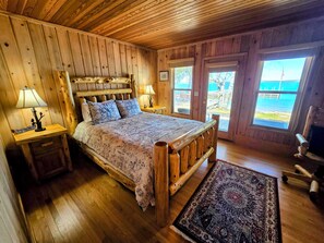 4 bedrooms, internet, bed sheets