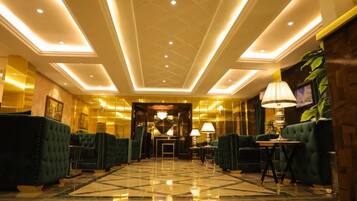 Siddeområde i lobbyen