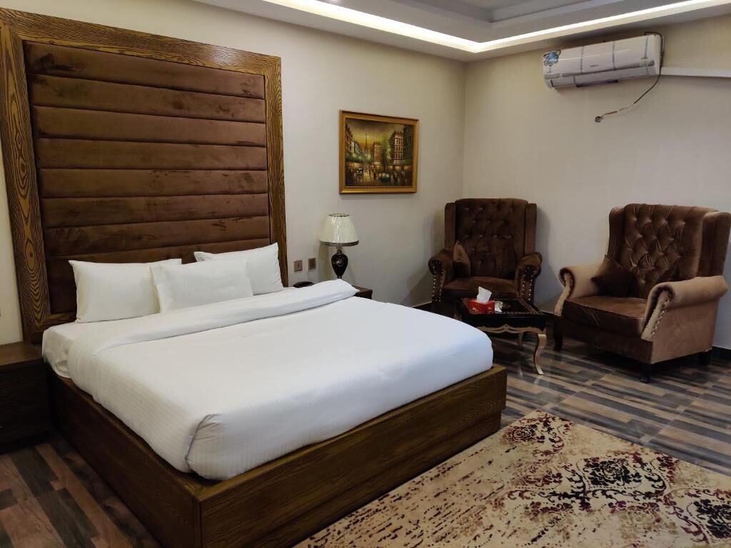 executive room | free wifi, bed sheets
