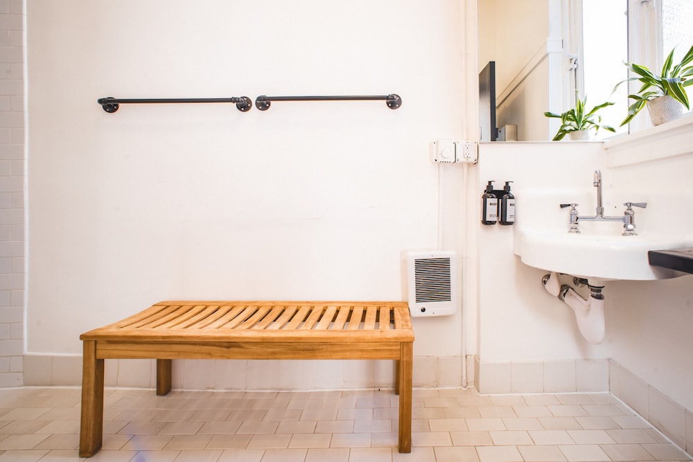 The Clyde Hotel Portland by Kasa by null