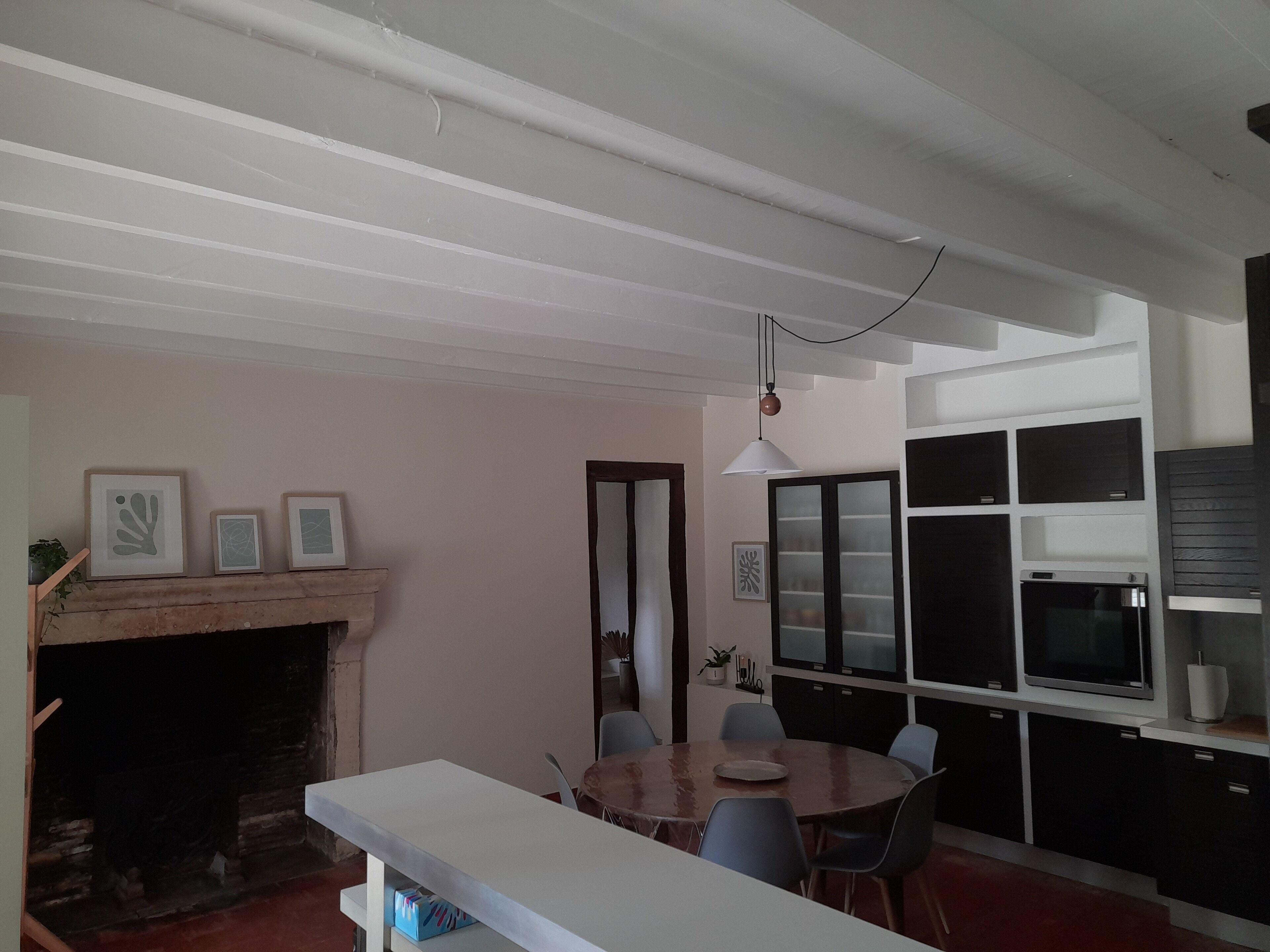 13/15 beds. SWIMMING POOL. Near Futuroscope