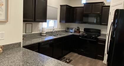 Grande Getaway-centrally located, well appointed home