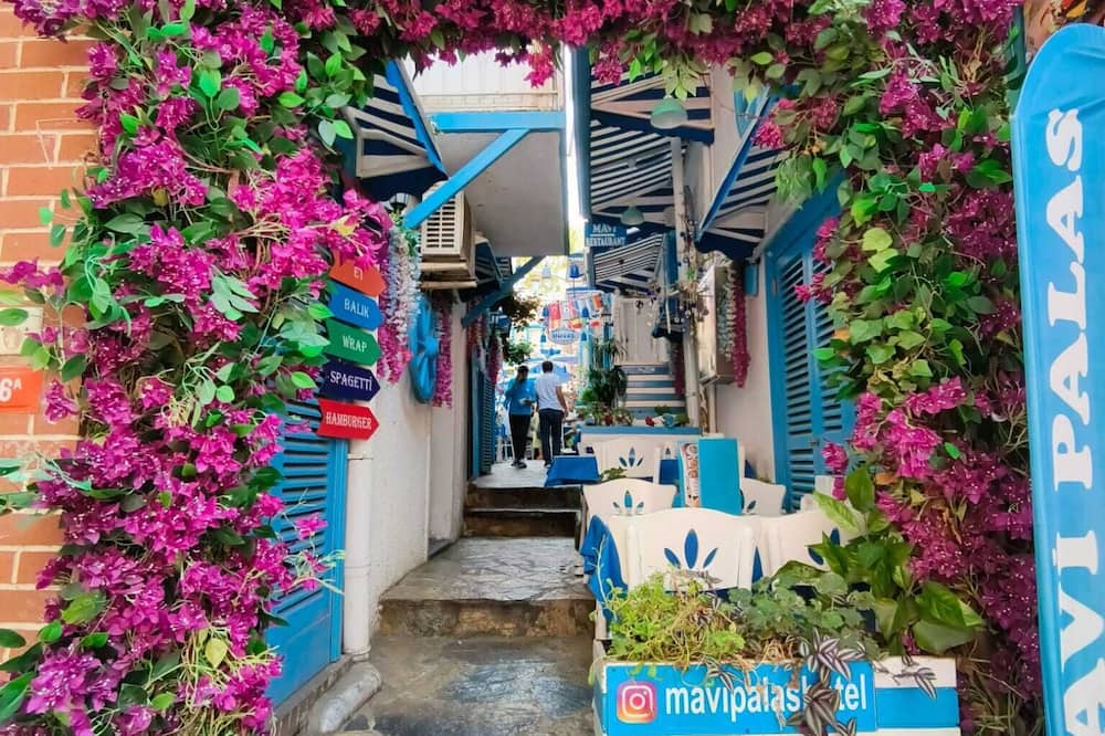 BÜYÜKADA MAVİ PALAS HOTEL