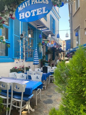 Exterior - BÜYÜKADA MAVİ PALAS HOTEL (Adalar)