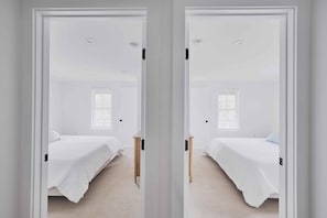 8 habitaciones, escritorio, tabla de planchar con plancha y wifi gratis