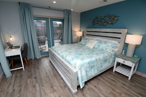 3 bedrooms, desk, iron/ironing board, free WiFi