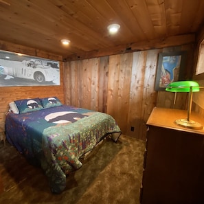 4 habitaciones, tabla de planchar con plancha, cuna de viaje y wifi