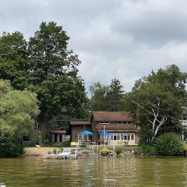 Exterior - Every season home. Snow to summer's glow. A lakeside delight. Feels just right. (Bear Lake)