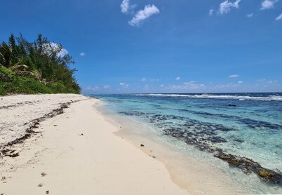 Cottage Manua by Tahiti Homes