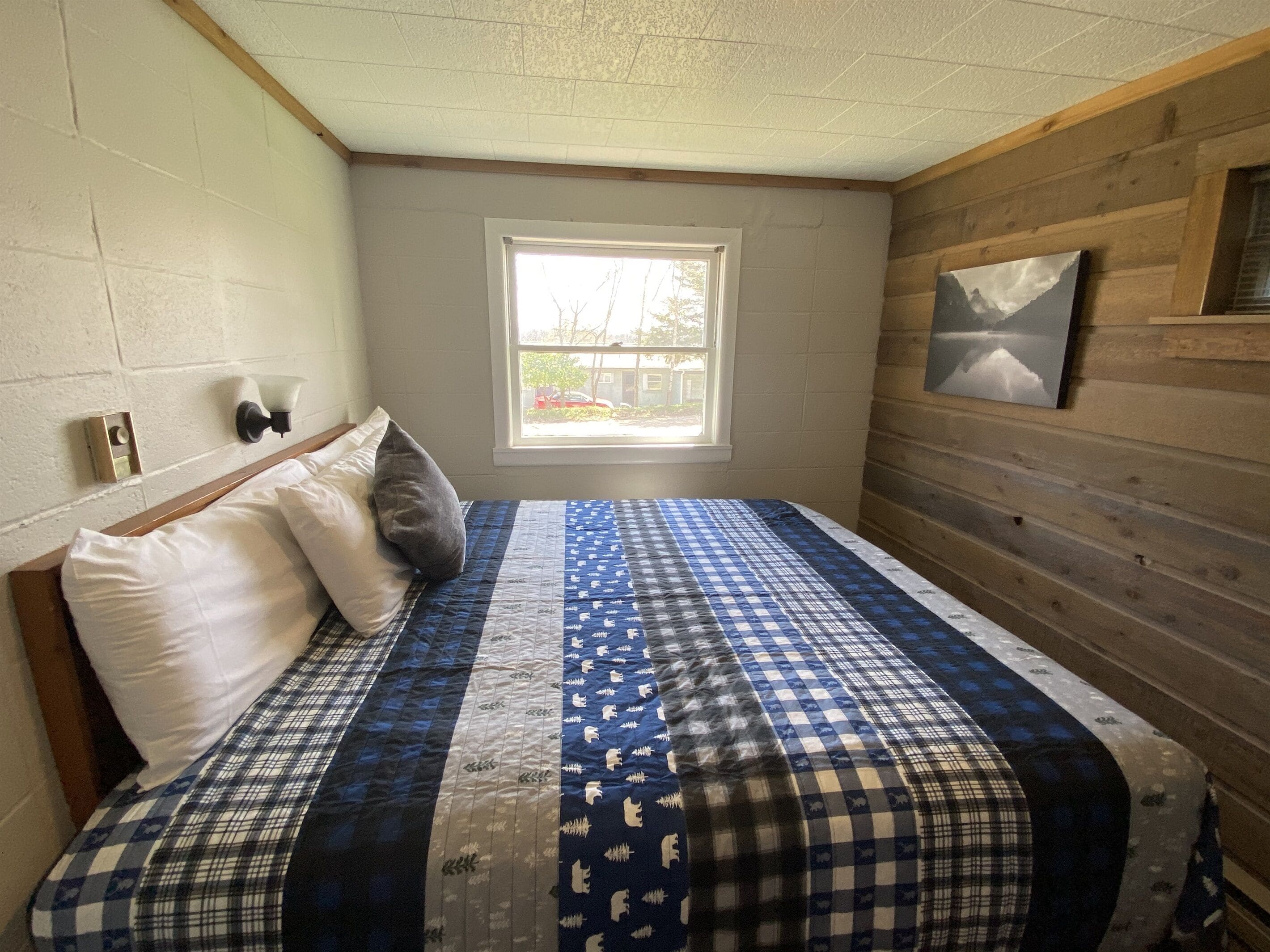 The Coral Cabin at Green Valley (Cabin 1)