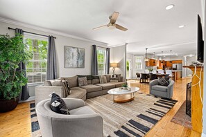 TV, fireplace, video games, foosball - 15 Min to Asheville! Luxury Home w/ Pool, Hot Tub, Game Room (Leicester)
