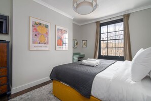 1 Schlafzimmer, Schreibtisch, Bügeleisen/Bügelbrett, Internetzugang