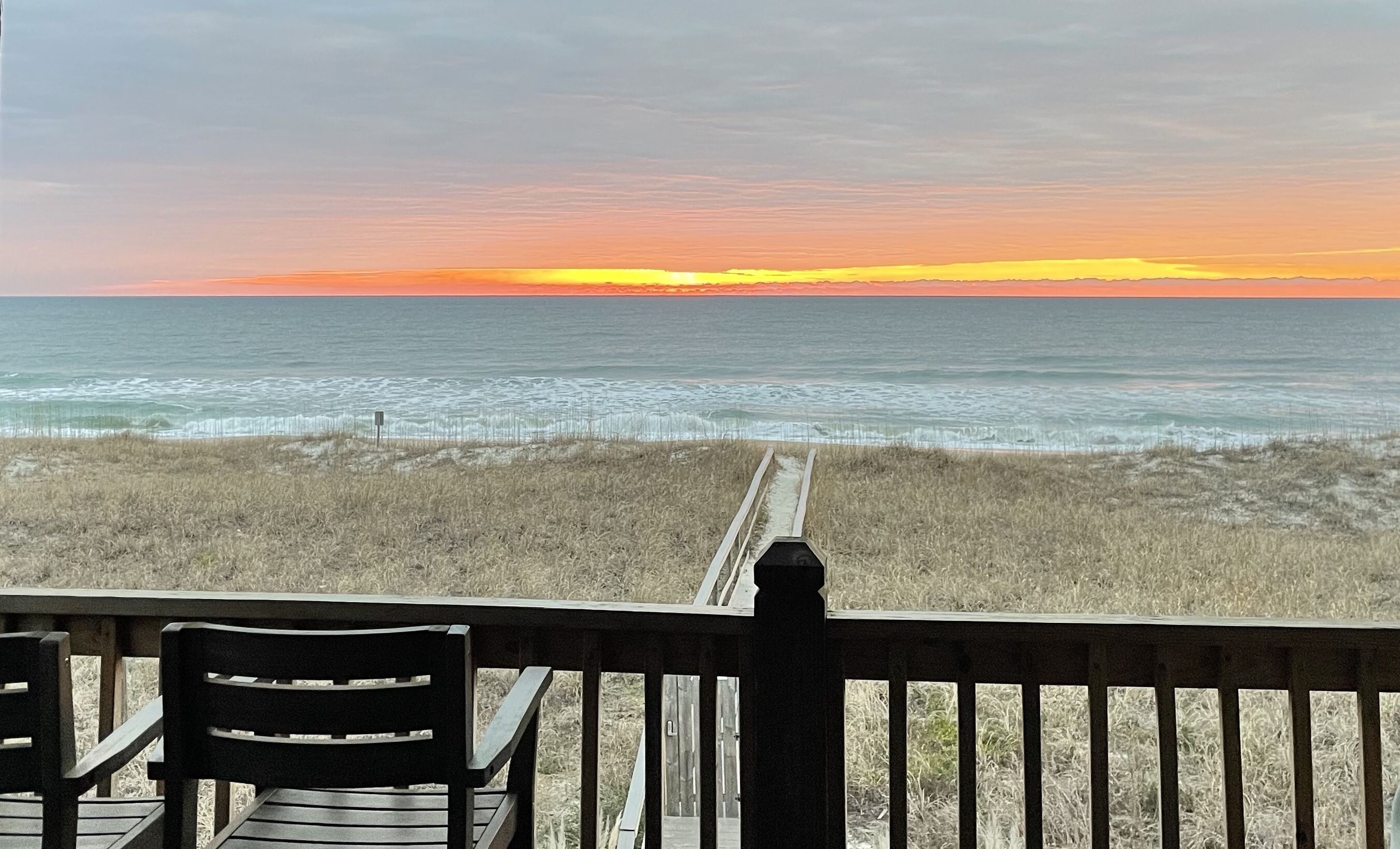 NEW LISTING! OCEANFRONT w/ pool, close to boardwalk, amazing views!